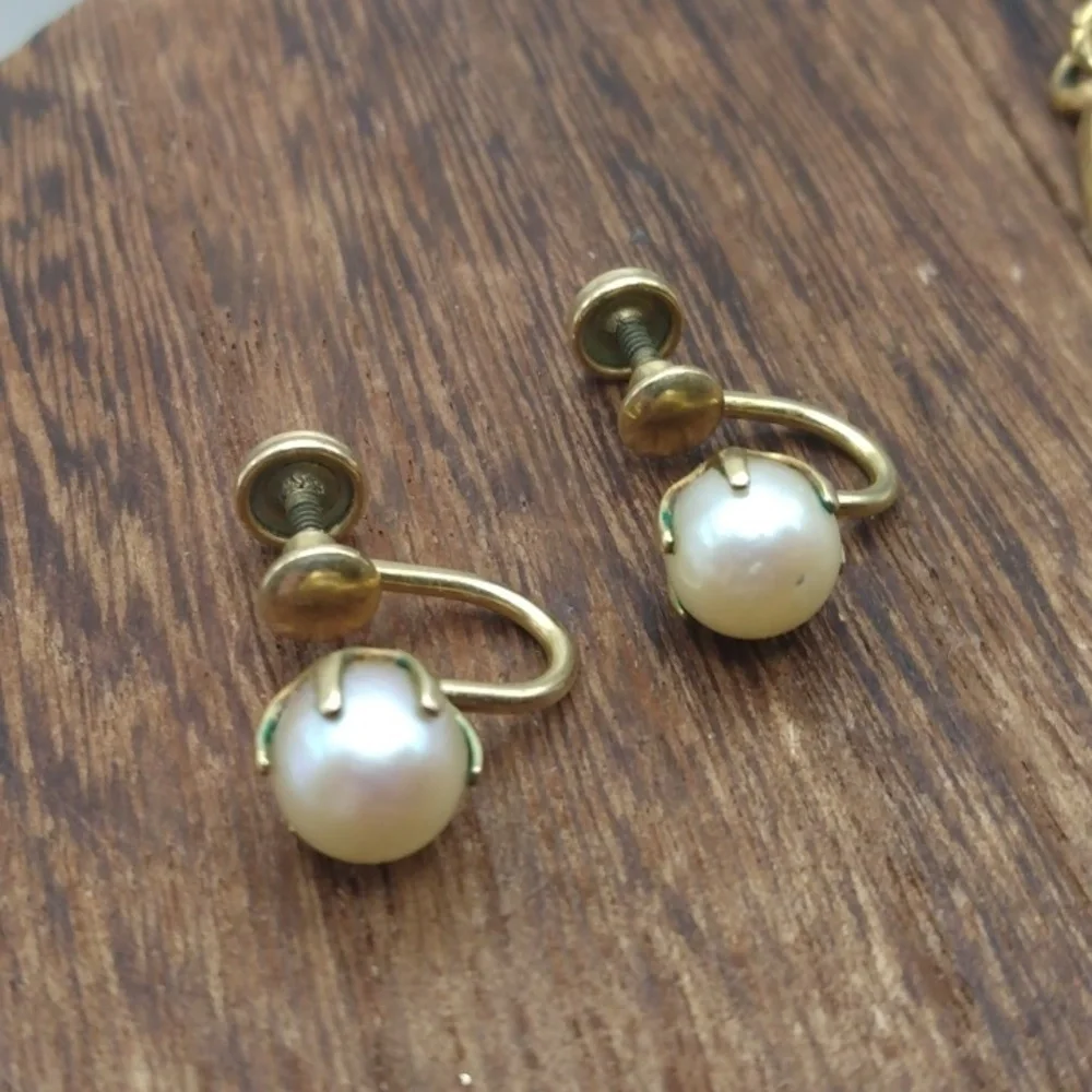 Gold filled antique pearl screwback earrings classic femme E532‎